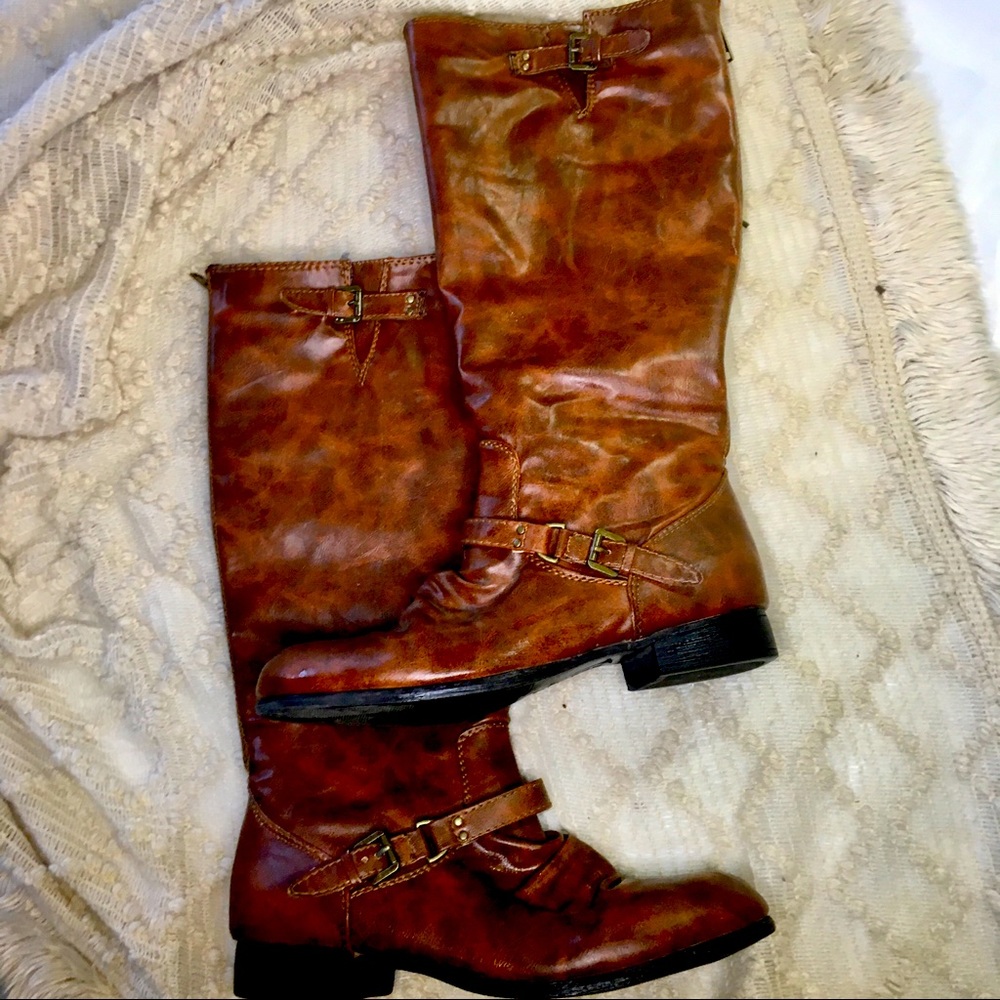 Brash flat, knee-high boots-size 11.